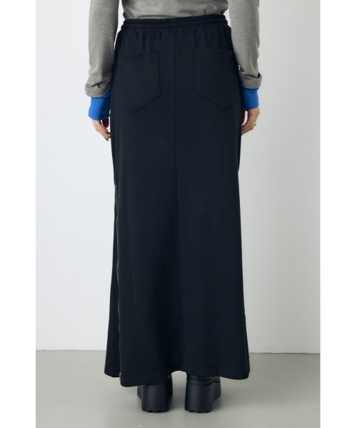 AZUL by moussy(アズールバイマウジー)の「ジップデザイン裏毛ロングスカート 秋服 冬服 春服 スウェットスカート 無地 フレアスカート ウエストゴム(スカート・レディース・ブラック/杢グレー・FREE)」の6枚目の写真