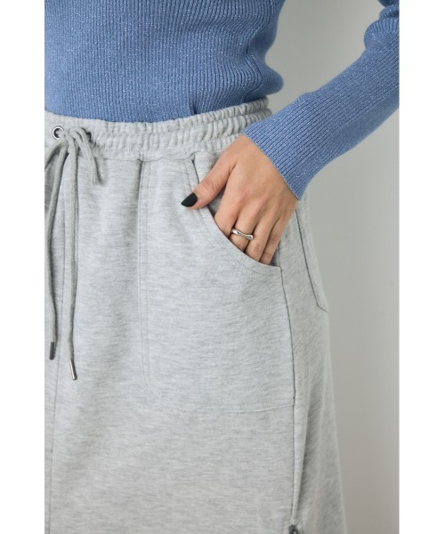 AZUL by moussy(アズールバイマウジー)の「ジップデザイン裏毛ロングスカート 秋服 冬服 春服 スウェットスカート 無地 フレアスカート ウエストゴム(スカート・レディース・ブラック/杢グレー・FREE)」の22枚目の写真