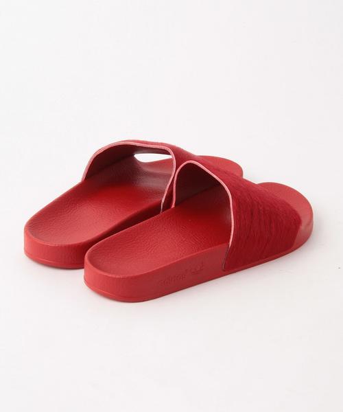 adidas（アディダス）の「adidas ADILETTE W ヘアー（サンダル・レディース・ブラック/レッド・24.5cm/23.5cm）」の4枚目の写真