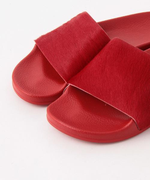 adidas（アディダス）の「adidas ADILETTE W ヘアー（サンダル・レディース・ブラック/レッド・24.5cm/23.5cm）」の5枚目の写真