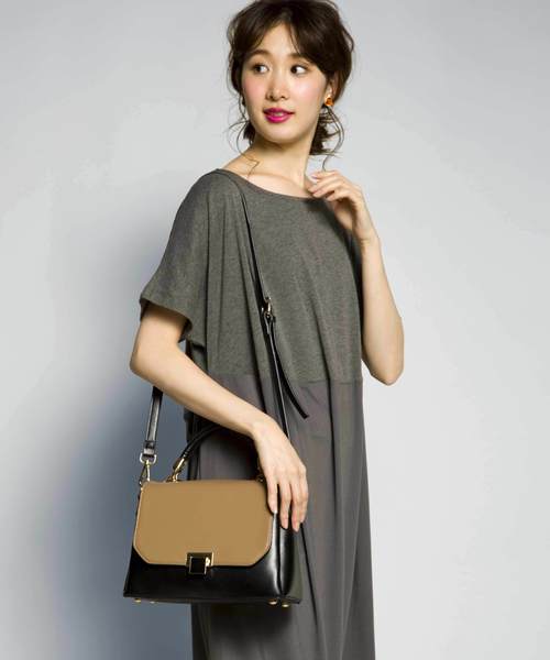 PLAIN CLOTHING（プレーンクロージング）の「ワンハンドルフラップハンドバッグ【PLAIN CLOTHING】（ショルダーバッグ・レディース・ブラック/ベージュ系その他/グレー・FREE）」の22枚目の写真