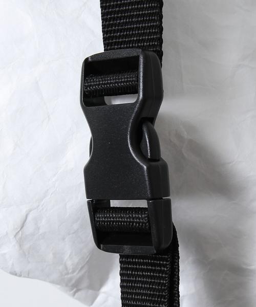 WILD THINGS（ワイルドシングス）の「WILD THINGS(ワイルドシングス)別注タイベックボディバッグ（ボディバッグ/ウエストポーチ・メンズ・ホワイト/ブラック/パープル・FREE）」の7枚目の写真