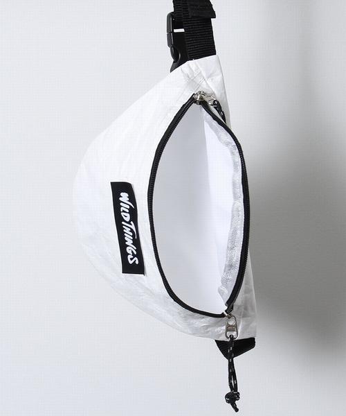 WILD THINGS（ワイルドシングス）の「WILD THINGS(ワイルドシングス)別注タイベックボディバッグ（ボディバッグ/ウエストポーチ・メンズ・ホワイト/ブラック/パープル・FREE）」の10枚目の写真