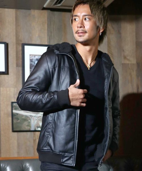 A.S.M(エーエスエム)の「フェイクレザー裏ボアフーデッドブルゾン(ブルゾン・メンズ・ブラック・52/48/50)」の17枚目の写真