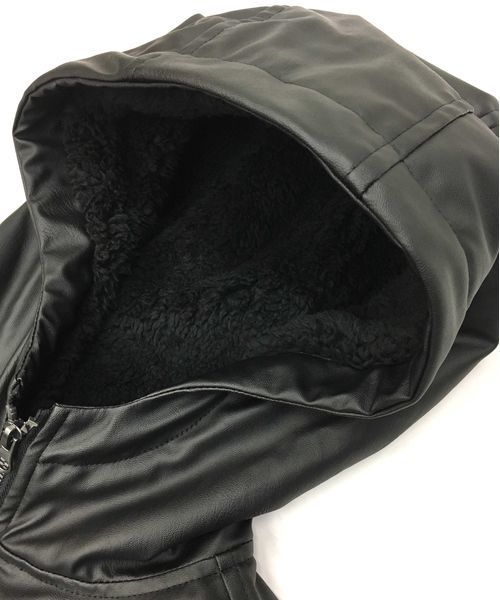 A.S.M(エーエスエム)の「フェイクレザー裏ボアフーデッドブルゾン(ブルゾン・メンズ・ブラック・52/48/50)」の3枚目の写真