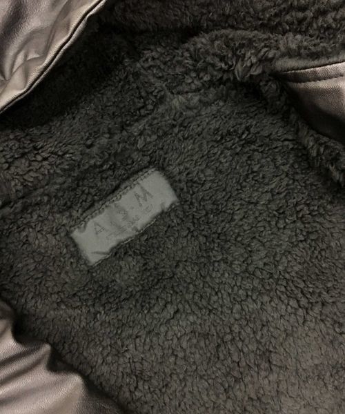 A.S.M(エーエスエム)の「フェイクレザー裏ボアフーデッドブルゾン(ブルゾン・メンズ・ブラック・52/48/50)」の5枚目の写真