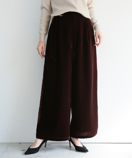 A part by(アパートバイ)の「Pベルベットワイドパンツ 775934 (その他パンツ・レディース・ブラック/ブラウン/マスタード・LARGE/MEDIUM)」の1枚目の写真