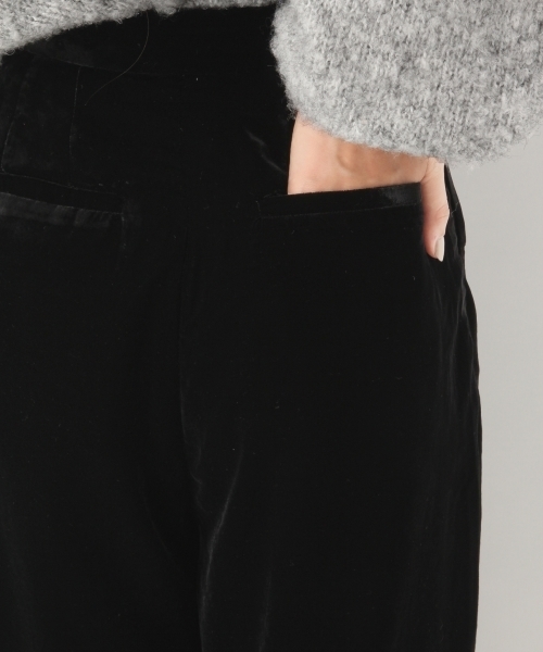 A part by(アパートバイ)の「Pベルベットワイドパンツ 775934 (その他パンツ・レディース・ブラック/ブラウン/マスタード・LARGE/MEDIUM)」の8枚目の写真