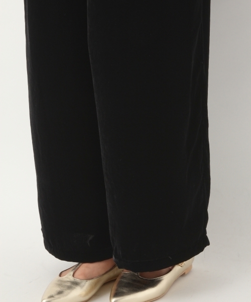 A part by(アパートバイ)の「Pベルベットワイドパンツ 775934 (その他パンツ・レディース・ブラック/ブラウン/マスタード・LARGE/MEDIUM)」の4枚目の写真