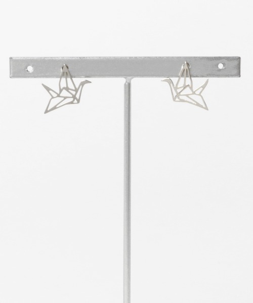 カヤ(カヤ)の「【カヤ】折り鶴ピアス(ピアス(両耳用)・レディース・シルバー/ゴールド・FREE)」の2枚目の写真