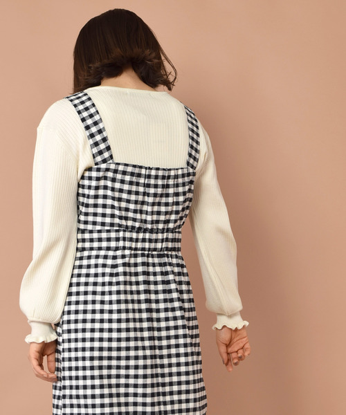 w closet（ダブルクローゼット）の「ワイドリブVネックプルオーバー（ニット/セーター・レディース・ピンク/ホワイト×ブラック/ブラック/ブルー系その他/キナリ・FREE）」の8枚目の写真