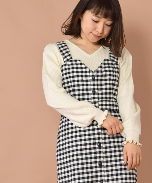 w closet（ダブルクローゼット）の「ワイドリブVネックプルオーバー（ニット/セーター・レディース・ピンク/ホワイト×ブラック/ブラック/ブルー系その他/キナリ・FREE）」の9枚目の写真