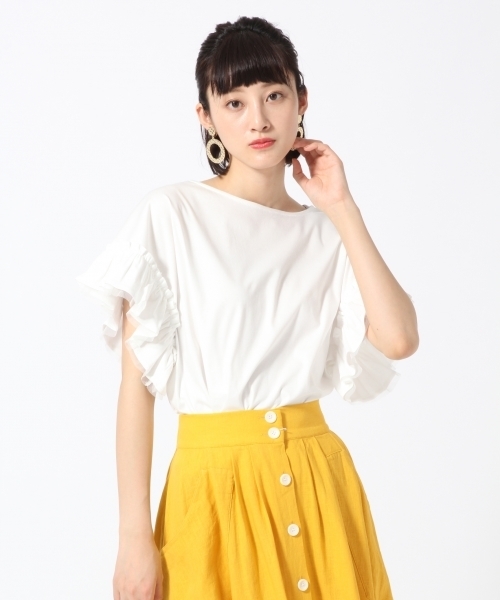 LOWRYS FARM（ローリーズファーム）の「ソデフリルユルＴ　793666（Tシャツ/カットソー・レディース・オフホワイト/ブラック/ブラウン/パープル・MEDIUM/LARGE）」の7枚目の写真