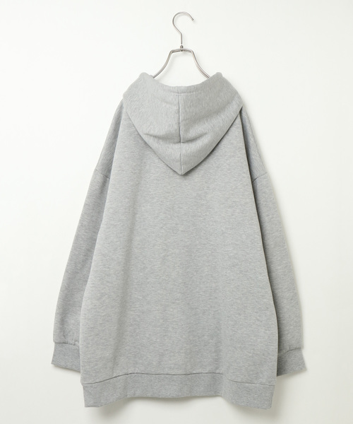 Disney（ディズニー）の「Disney(ディズニー)ミッキー刺繍パーカーワンピース（ワンピース・レディース・ブラック/グレー・MEDIUM）」の7枚目の写真