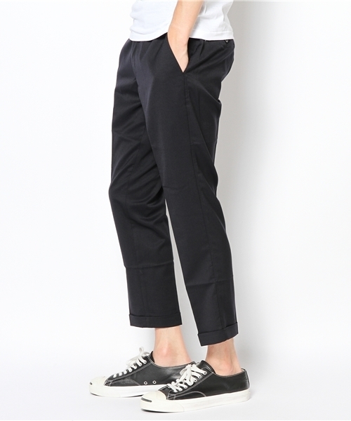 BEAUTY&YOUTH UNITED ARROWS（ビューティーアンドユースユナイテッドアローズ）の「BY TW/サージ ノープリーツ アンクルパンツ◆（スラックス・メンズ・ダークグレー/ネイビー/その他1・SMALL/MEDIUM/LARGE/X-LARGE）」の4枚目の写真