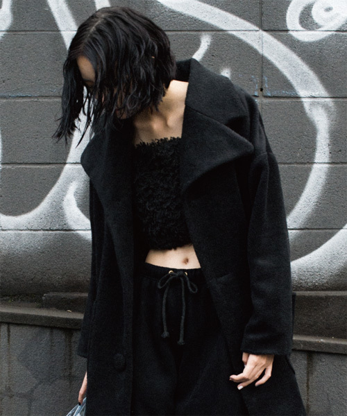 i（アイ）の「フェイクファースクエアタンク（キャミソール・レディース・ブラック/ホワイト/グレー・ﾌﾘ-）」の3枚目の写真