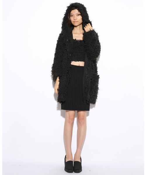 i（アイ）の「フェイクファースクエアタンク（キャミソール・レディース・ブラック/ホワイト/グレー・ﾌﾘ-）」の4枚目の写真