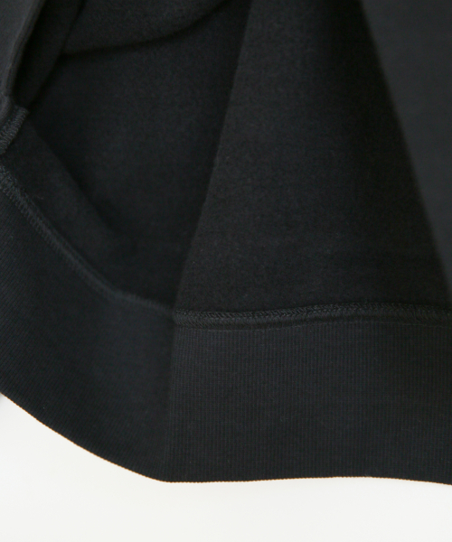 LOWRYS FARM（ローリーズファーム）の「キモウストレッチウラケプルオーバー　858657（スウェット・レディース・ブラック/パープル/アイボリー/ブラウン・FREE）」の8枚目の写真