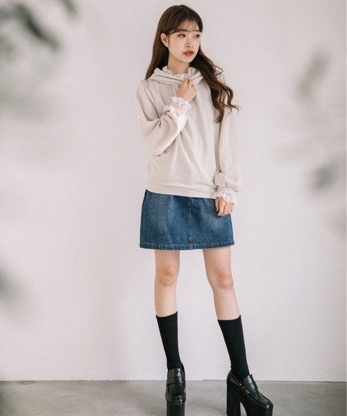 Mysa&Liina(ミーサリーナ)の「ミニ裏毛取外レース付きパーカー(パーカー・レディース・キナリ/ブラック/オフホワイト/ラベンダー/杢グレー・M)」の14枚目の写真