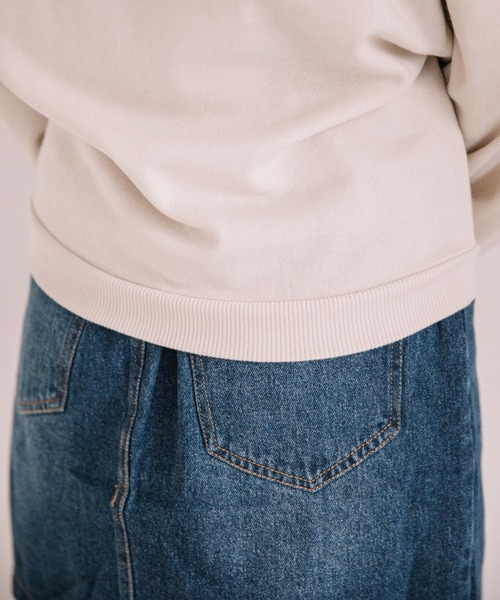 Mysa&Liina(ミーサリーナ)の「ミニ裏毛取外レース付きパーカー(パーカー・レディース・キナリ/ブラック/オフホワイト/ラベンダー/杢グレー・M)」の6枚目の写真