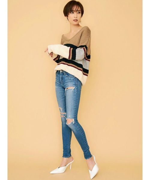 GYDA(ジェイダ)の「Vカットポインテッドミュール(サンダル・レディース・オフホワイト/ブラック・SMALL/MEDIUM/LARGE)」の3枚目の写真