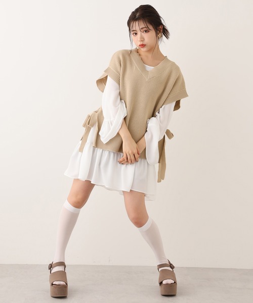 one after another NICE CLAUP（ワンアフターアナザーナイスクラップ）の「サイドリボンニットベスト（ニット/セーター・レディース・アイボリー/ベージュ/グレイッシュベージュ・FREE）」の15枚目の写真