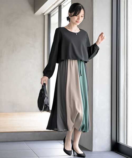 rps（アールピーエス）の「カラフルパッチワークドッキングワンピース（ワンピース・レディース・ブラック/ネイビー/オフホワイト/ダークグリーン/ブラック系その他2/ホワイト系その他2/ボルドー/パープル/ブラック系その他3/ライトグレー/ダークネイビー・M/フリー）」の15枚目の写真