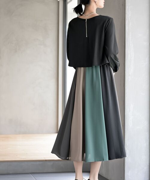 rps（アールピーエス）の「カラフルパッチワークドッキングワンピース（ワンピース・レディース・ブラック/ネイビー/オフホワイト/ダークグリーン/ブラック系その他2/ホワイト系その他2/ボルドー/パープル/ブラック系その他3/ライトグレー/ダークネイビー・M/フリー）」の13枚目の写真