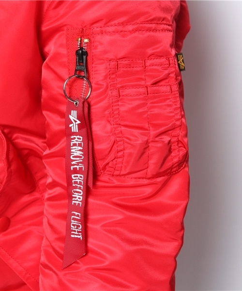 And A(アンドエー)の「MA-1 TIGHT (ALPHA)(ブルゾン・メンズ・ブラック/グリーン/レッド・MEDIUM/SMALL/LARGE)」の11枚目の写真