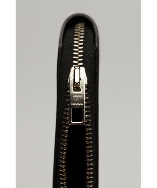 Acne Studios（アクネストゥディオズ）の「＜Acne Studios（アクネ ストゥディオズ）＞ジップ カードケース ■■■（カードケース・レディース・ブラック/ダークブラウン・FREE）」の11枚目の写真