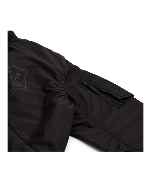 Onitsuka Tiger(オニツカタイガー)の「BOMBER JACKET(テーラードジャケット・レディース・レッド/ブラック/ベージュ・M/XL/XS/L/S)」の6枚目の写真