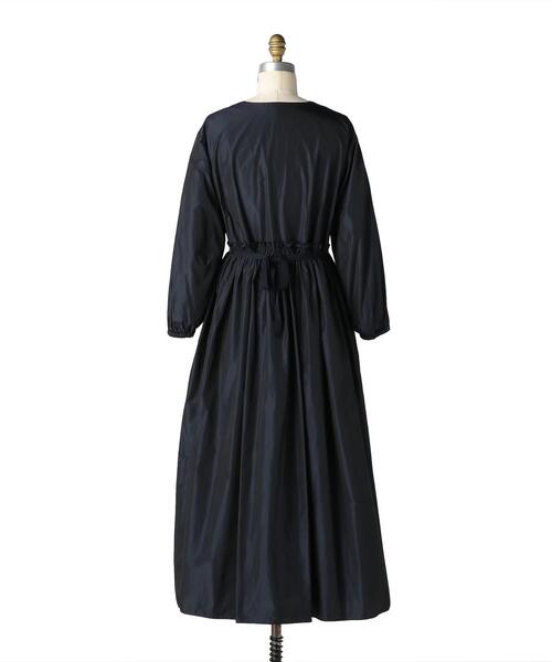 Drawer（ドゥロワー）の「Drawer タフタVネックワンピース（ワンピース