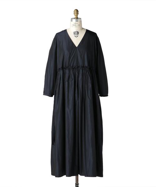 Drawer（ドゥロワー）の「Drawer タフタVネックワンピース（ワンピース