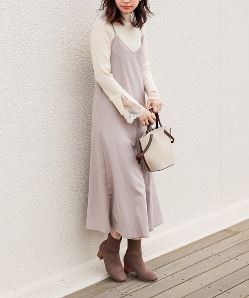 natural couture（ナチュラルクチュール）の「配色ステッチキャミワンピース（ワンピース・レディース・モカ/グレイッシュベージュ/チャコール・FREE）」の3枚目の写真