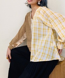 カーディガン×ブラウス　ドッキングトップス