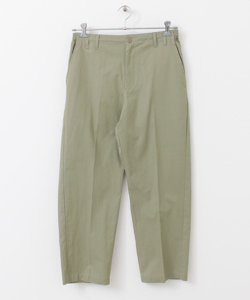ITEMS URBANRESEARCH（アイテムズ アーバンリサーチ）の「綿ツイル センタープレス ワイドパンツ（その他パンツ・メンズ・カーキ/ベージュ/ブラック・MEDIUM/LARGE）」の17枚目の写真