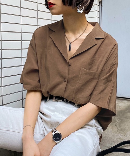 PAGEBOY（ページボーイ）の「【WEB限定アイテム】BIGカイキンシャツSS（シャツ/ブラウス・レディース・ブラック/ダークブラウン/ベージュ/カーキ・FREE）」の2枚目の写真