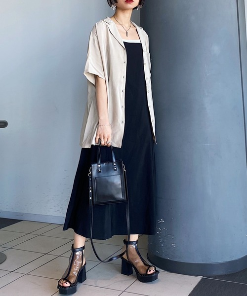 PAGEBOY（ページボーイ）の「【WEB限定アイテム】BIGカイキンシャツSS（シャツ/ブラウス・レディース・ブラック/ダークブラウン/ベージュ/カーキ・FREE）」の5枚目の写真