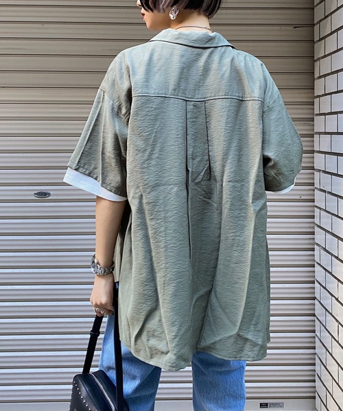 PAGEBOY（ページボーイ）の「【WEB限定アイテム】BIGカイキンシャツSS（シャツ/ブラウス・レディース・ブラック/ダークブラウン/ベージュ/カーキ・FREE）」の15枚目の写真