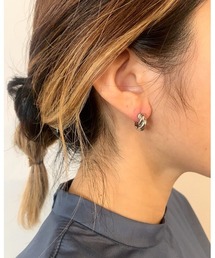 mou | 小ぶりねじりフープピアス(ピアス（両耳用）)