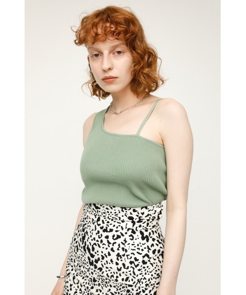 SLY（スライ）の「FRONT 2WAYS TOPS フロント２ウェイ トップス（キャミソール・レディース・ベージュ/ブラック/カーキ/ホワイト・FREE）」の4枚目の写真