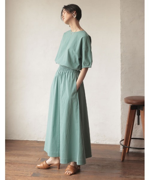 Re:EDIT（リエディ）の「[低身長/高身長サイズ有]ストレッチコットンロングフレアスカート（スカート・レディース・モカ/アイボリー/ブルー・MEDIUM/LARGE/SHORT/TALL）」の10枚目の写真