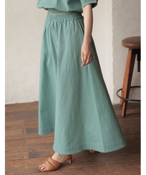 Re:EDIT（リエディ）の「[低身長/高身長サイズ有]ストレッチコットンロングフレアスカート（スカート・レディース・モカ/アイボリー/ブルー・MEDIUM/LARGE/SHORT/TALL）」の6枚目の写真