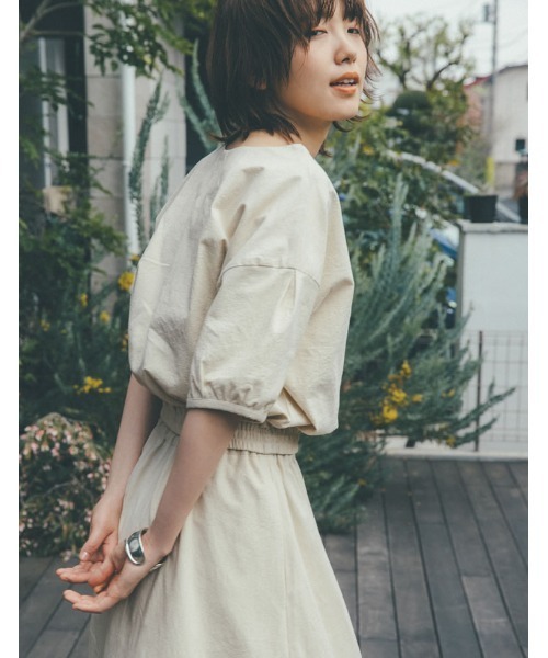 Re:EDIT（リエディ）の「[低身長/高身長サイズ有]ストレッチコットンロングフレアスカート（スカート・レディース・モカ/アイボリー/ブルー・MEDIUM/LARGE/SHORT/TALL）」の13枚目の写真