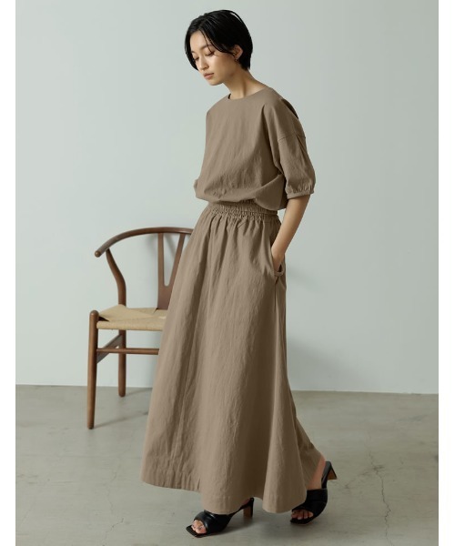 Re:EDIT（リエディ）の「[低身長/高身長サイズ有]ストレッチコットンロングフレアスカート（スカート・レディース・モカ/アイボリー/ブルー・MEDIUM/LARGE/SHORT/TALL）」の18枚目の写真