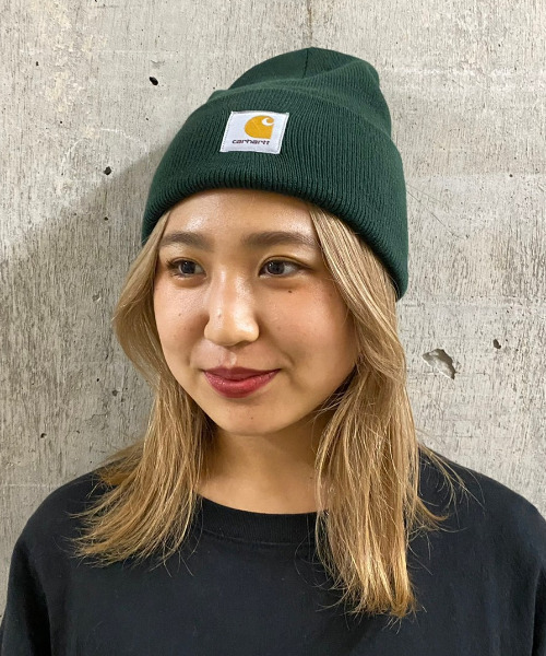 Carhartt WIP（カーハートダブリューアイピー）の「Carhartt WIP/カーハート ダブリューアイピー ビーニー ACRYLIC WATCH CAP I020222（ニットキャップ/ビーニー・レディース・ブラウン/ベージュ/グレー系その他/ホワイト系その他/グリーン/ブルー/オレンジ/ブラック/ネイビー/グレー/アイボリー/ヘザーグレー/ダークグリーン/グレイッシュブルー/ダークブラウン/レンガ/ダークオリーブ/ダークネイビー/アッシュグレー/ダークグレー/コバルトブルー/ピンク/ブラック系その他・FREE）」の15枚目の写真