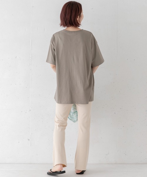 URBAN RESEARCH Sonny Label（アーバンリサーチサニーレーベル）の「ロゴTシャツ（Tシャツ/カットソー・レディース・ブラック/オフホワイト/カーキ・FREE）」の17枚目の写真