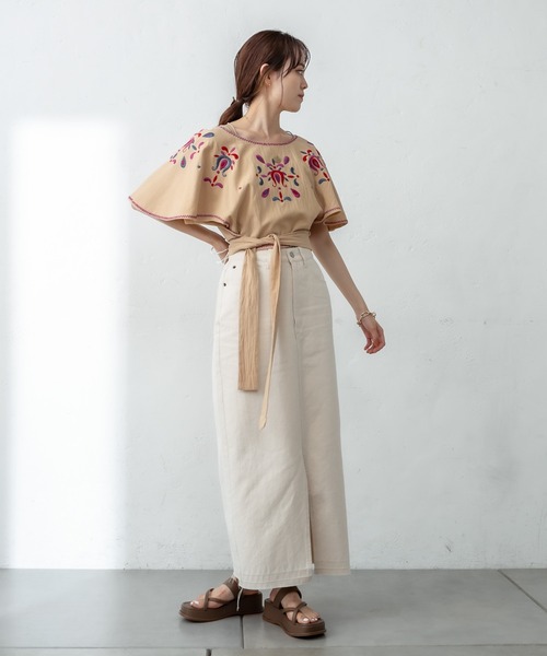 mystic(ミスティック)の「刺繍ポンチョトップス(シャツ/ブラウス・レディース・チャコールグレー/キャメル・FREE)」の8枚目の写真