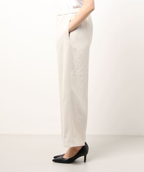 LOWRYS FARM（ローリーズファーム）の「カラーイージーワイドパンツ　957895（スラックス・レディース・アイボリー/ネイビー/カーキ・FREE）」の5枚目の写真