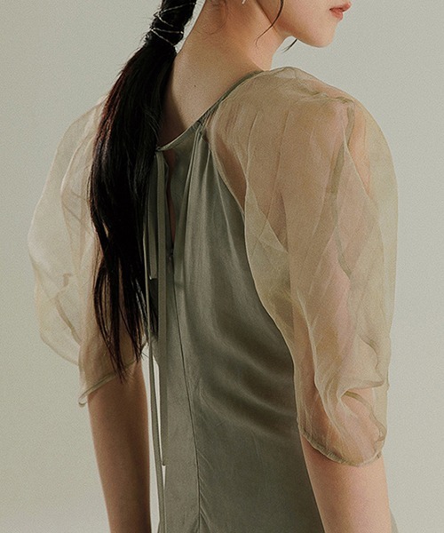 chuclla(チュクラ)の「【MURMURMI】Puff sleeve silk dress chw21a022(ワンピース・レディース・ライトグリーン・L/M)」の3枚目の写真